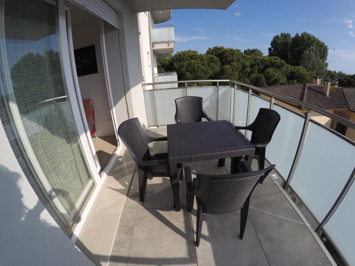 Trilocale Con Piscina Caorle