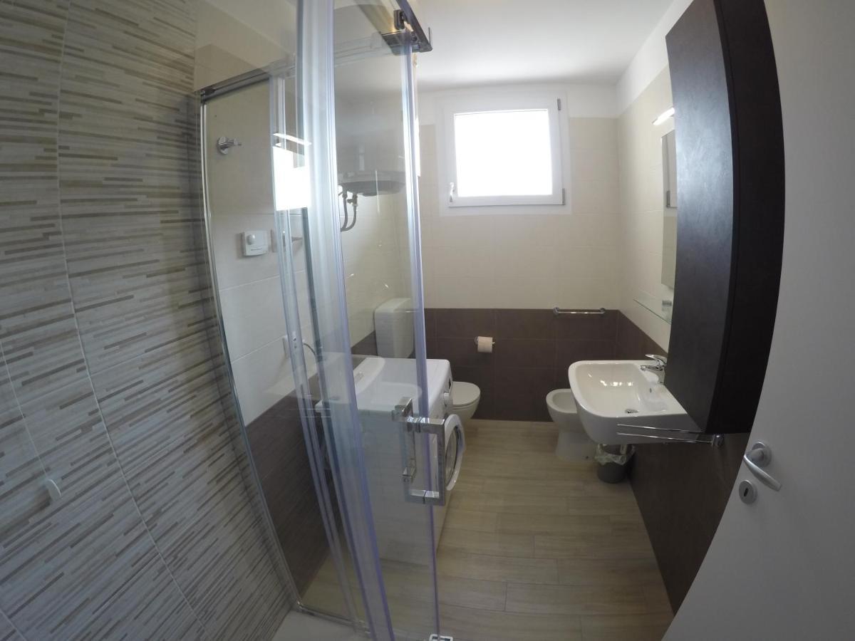 Trilocale Con Piscina